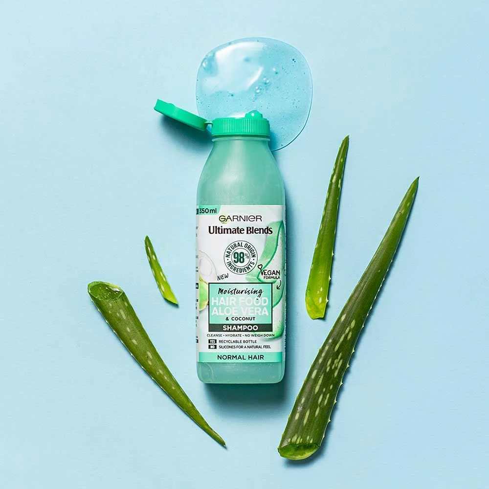 Garnier Ultimate Blends Hair Food Shampoo Aloe Vera 350ml - Image 2