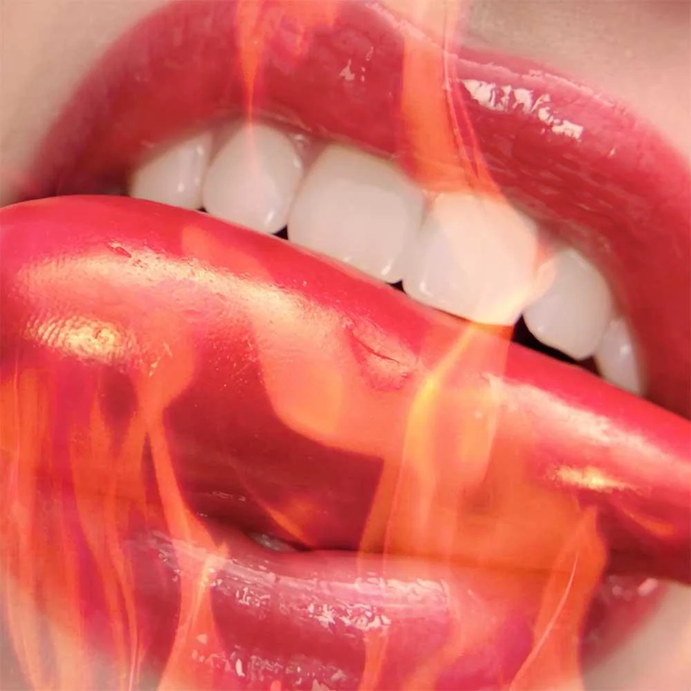 Maybelline Lifter Plump Lip Gloss 001 Blush Blaze - Image 5