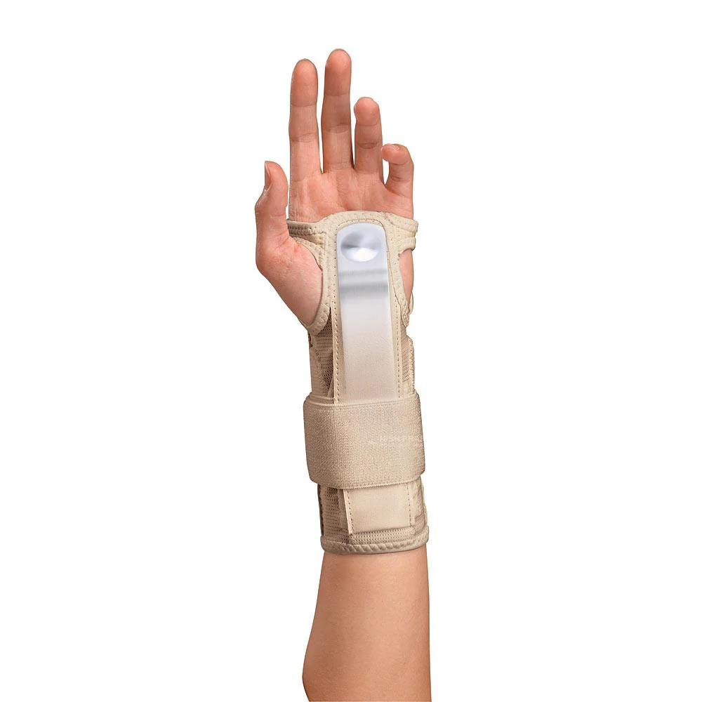 Mueller Wrist Stabilizer - Image 2