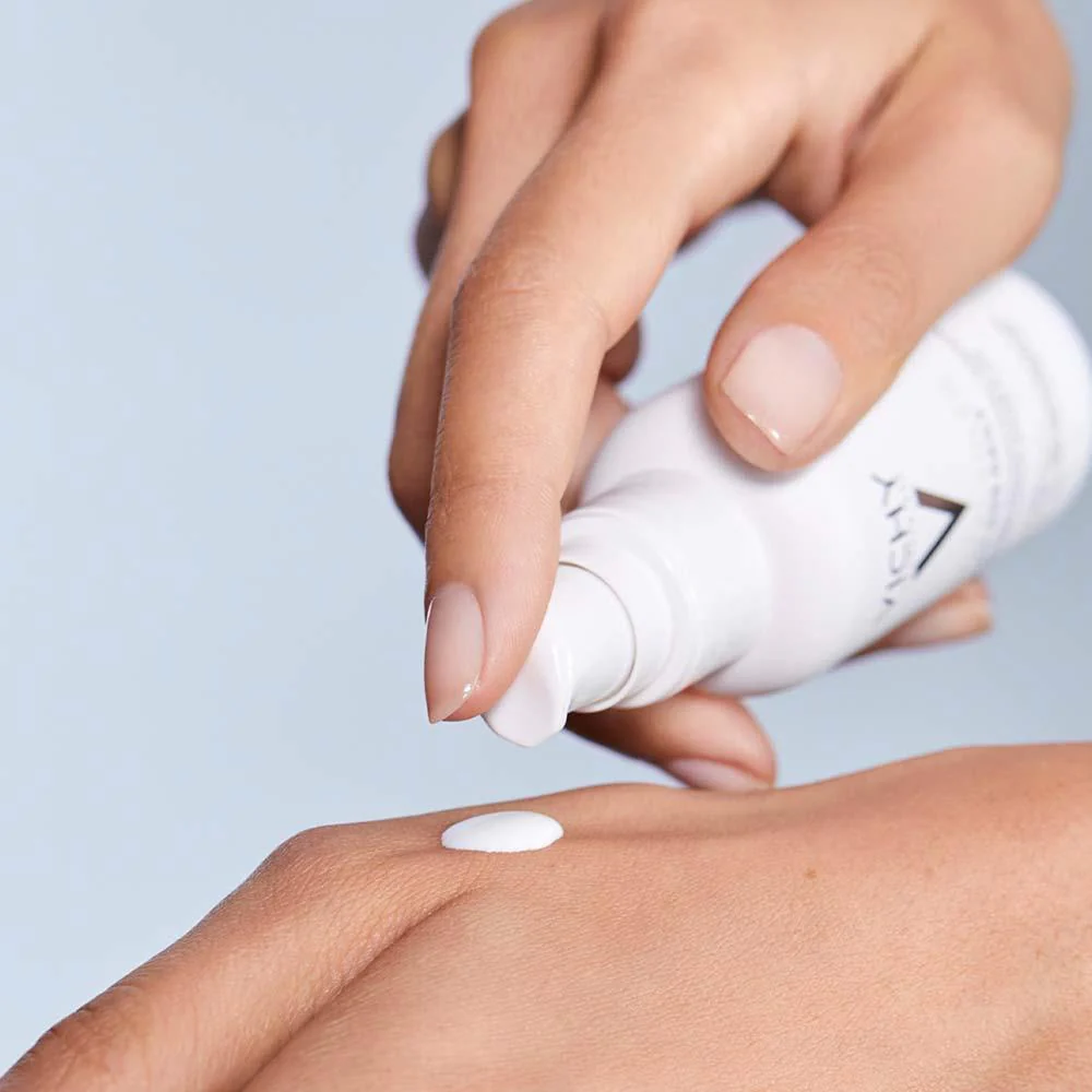 Vichy Capital Soleil UV-Age Daily SPF50 40ml - Image 5